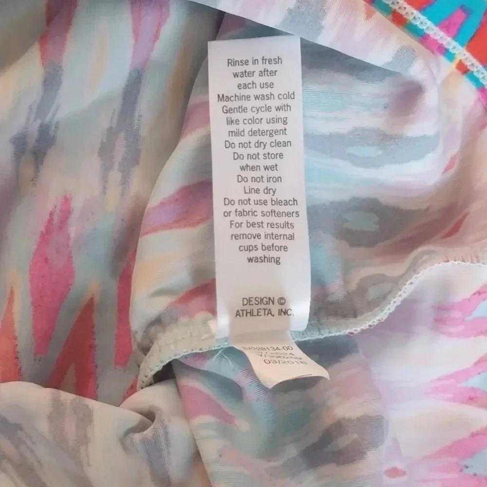 Athleta Medium Boscabell Rainbow Ikat Tankini Swim Top Colorful Print Halter Tie - Picture 7 of 8